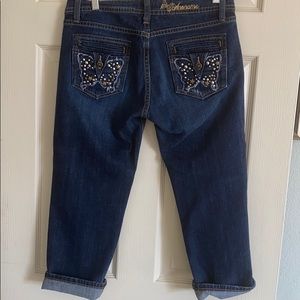 BOGO Anoname crops jeans